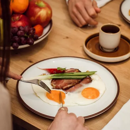 Kistücsök Food&room 4*