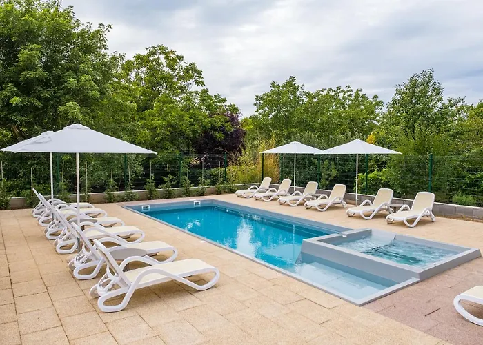 ホテル Kistuecsoek Food &