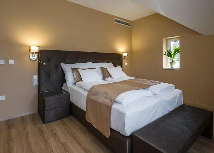 Kistücsök étterem- Food&room Szálloda