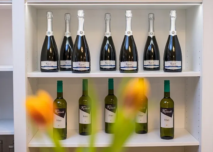 Kistücsök étterem- Food&room 4*