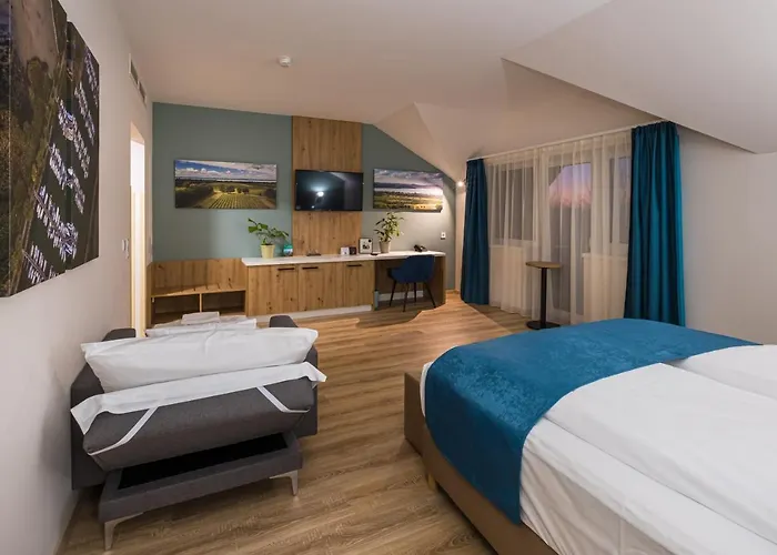 Kistücsök étterem- Food&room Balatonszemes