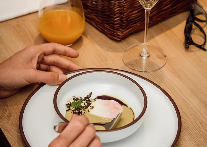 Szálloda Kistücsök étterem- Food&room